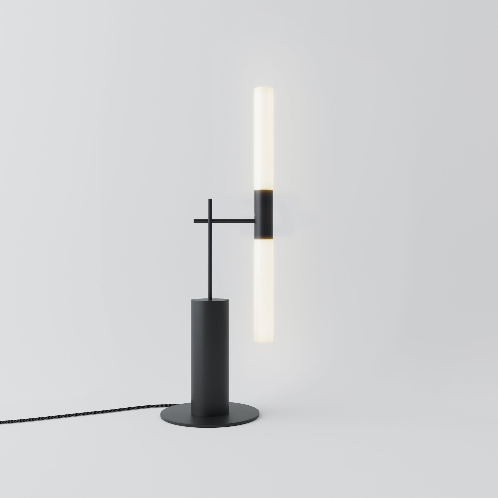 Roos Black Table Metal Lamp - ROBIN